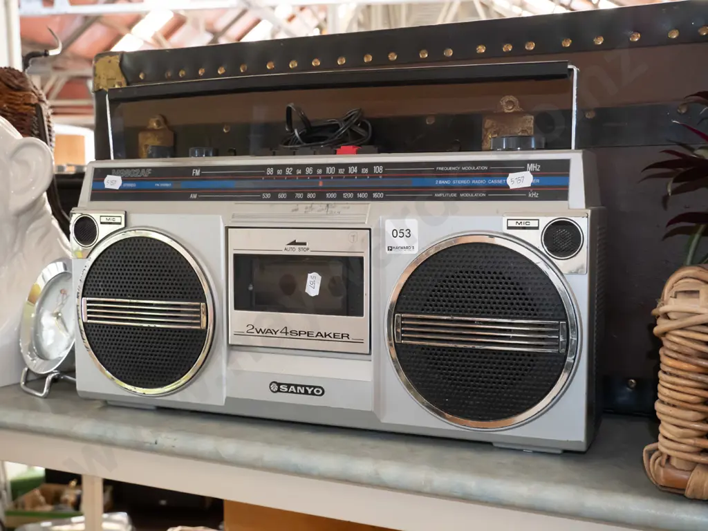 radio cassette player Image 1++