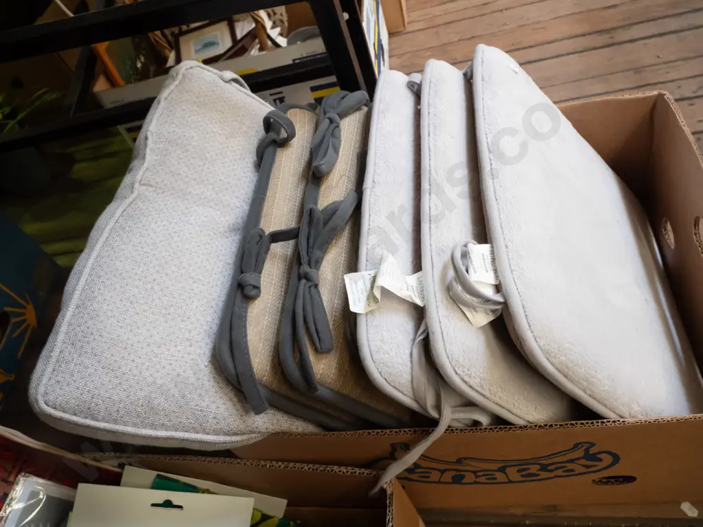 box of chair pads Image 1++