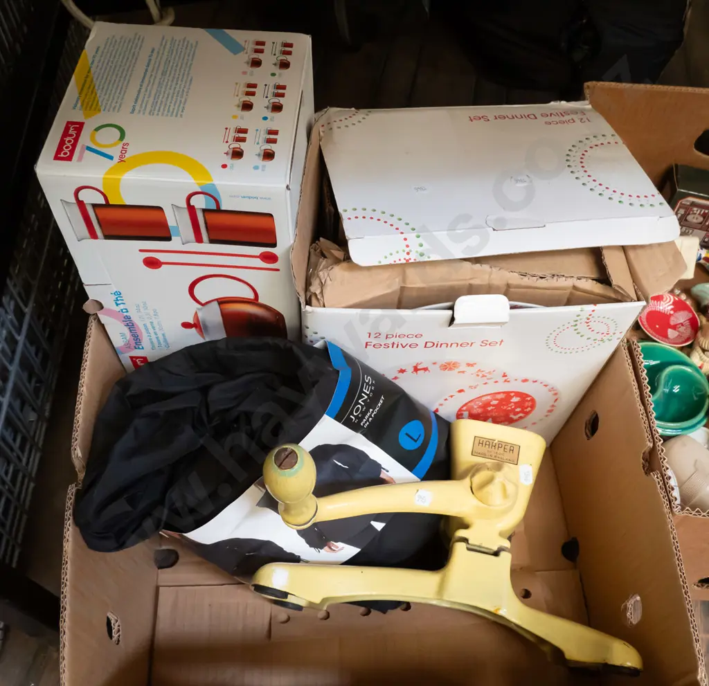 box; 12 piece festive dinner set, bench top mincer, tea set,  jacket Image 1++