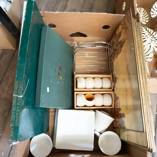 box; placemats, napkin rings, tennis sets etc