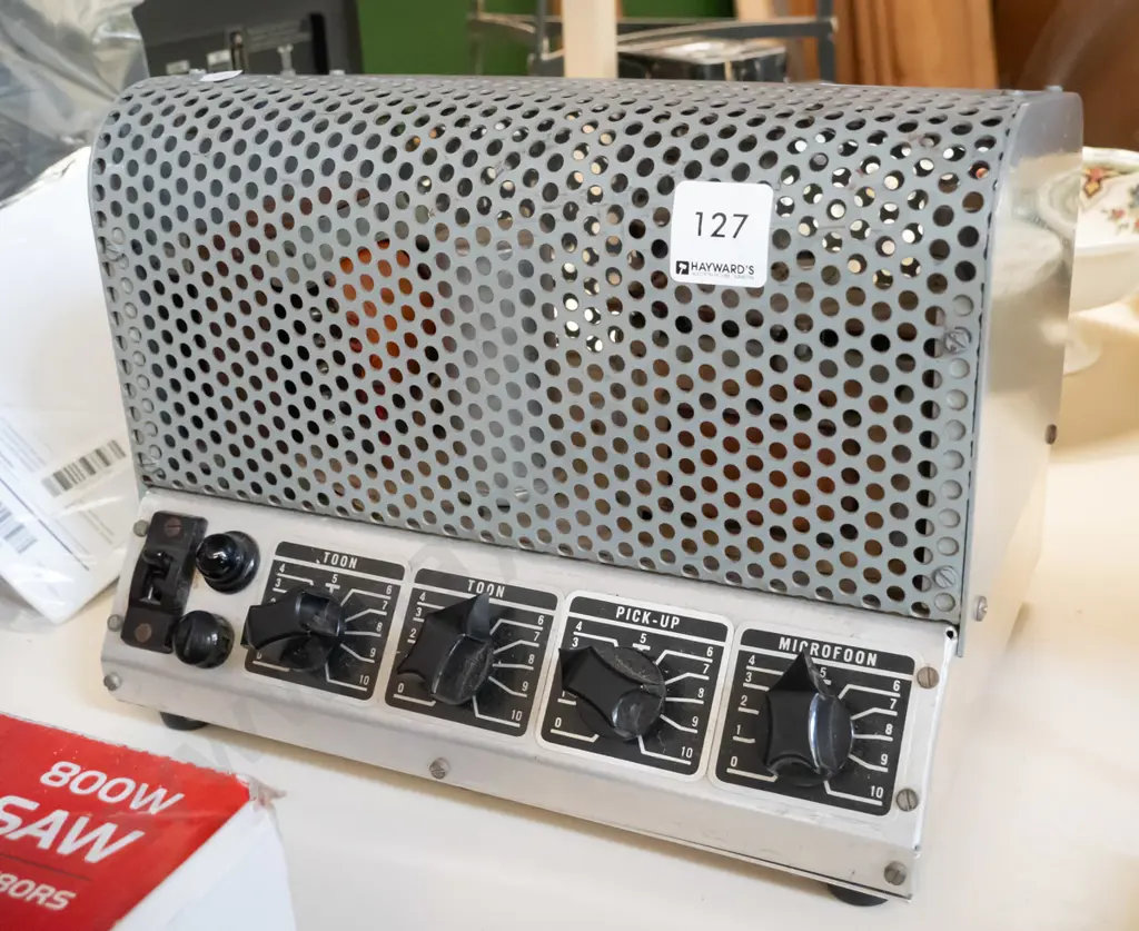 retro valve amplifier Image 1++