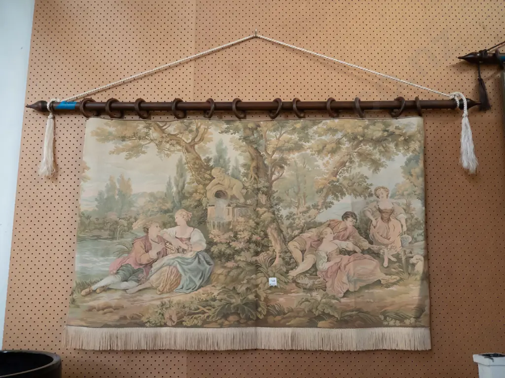 wall hanging Romance scene tapestry Image 1++