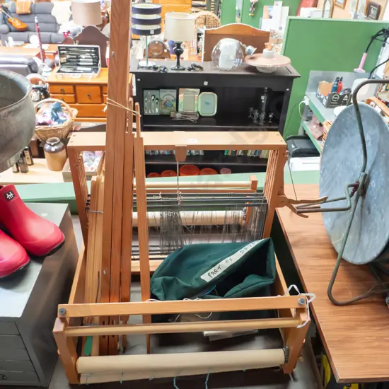 Dryad table top loom