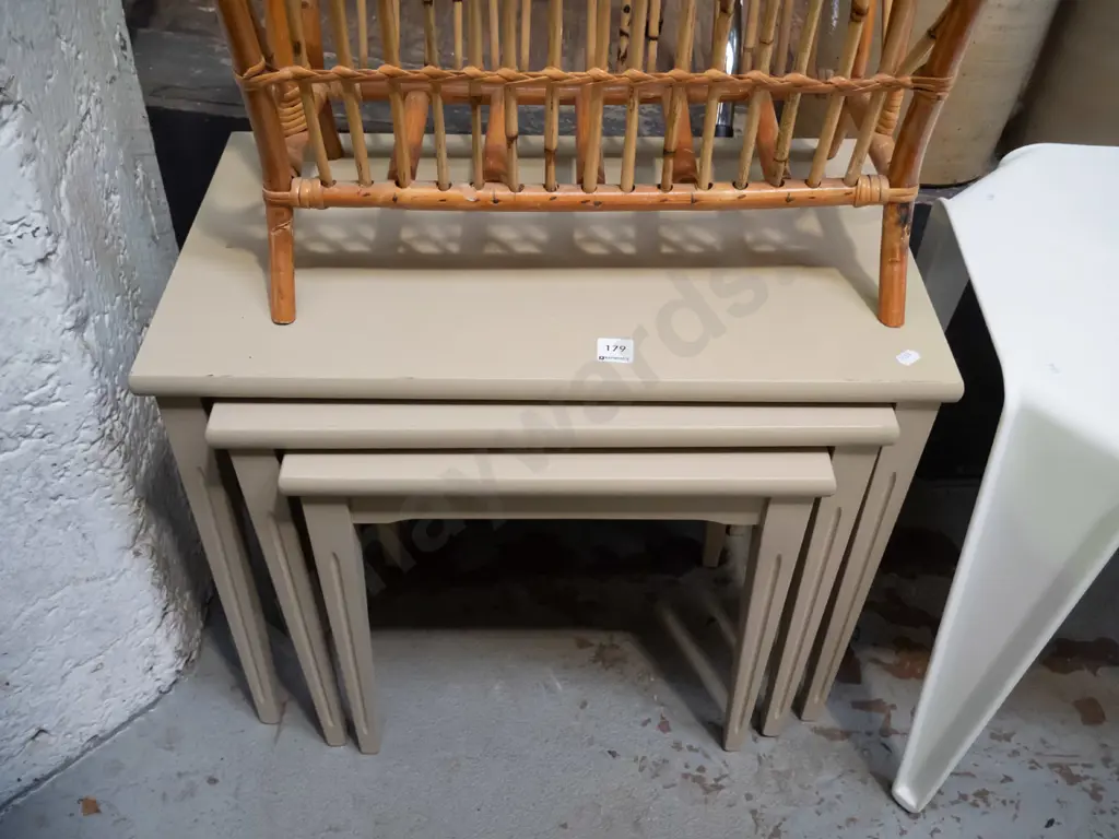 3x painted nest of tables Image 1++