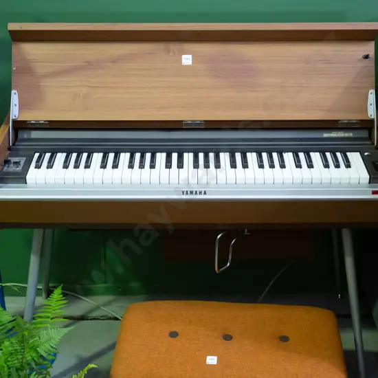 retro Yamaha reed organ