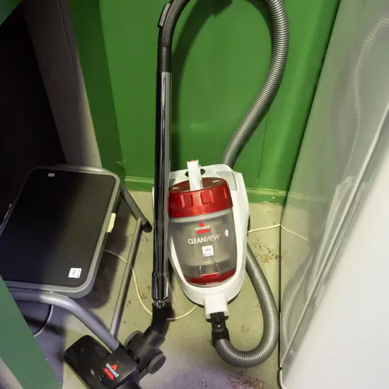 Bissell vacuum cleaner