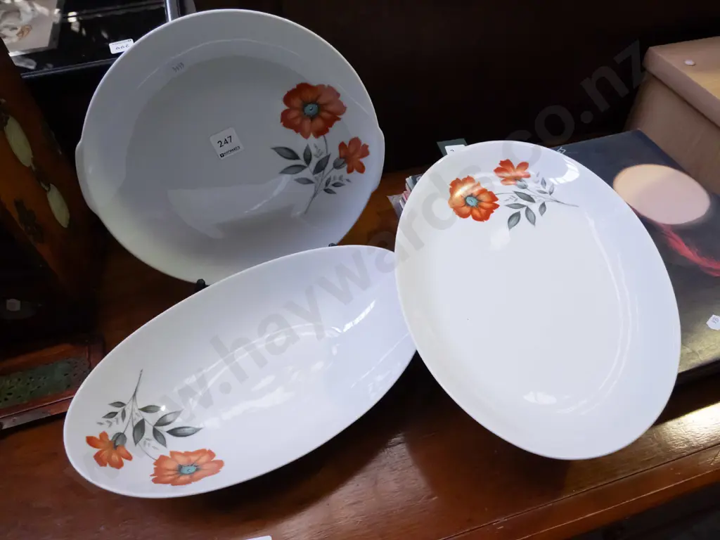 floral bowl, serving plates Image 1++