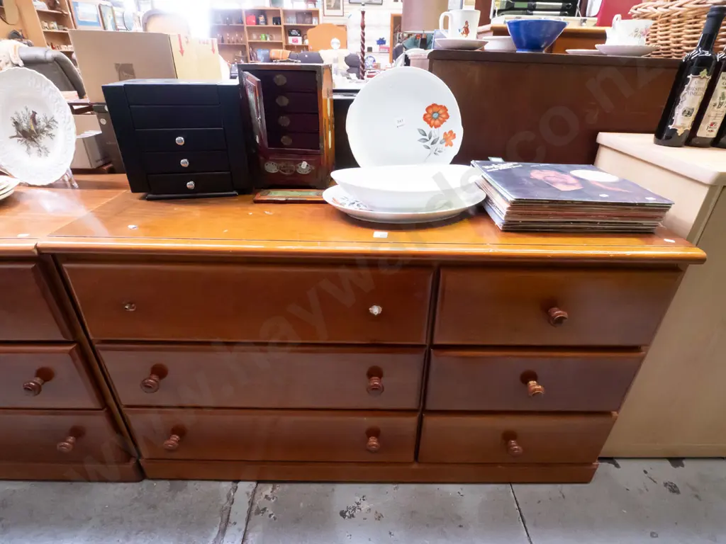 6 drawer solid pine lowboy - handles need attention H-700 W-1200 D-480 Image 1++