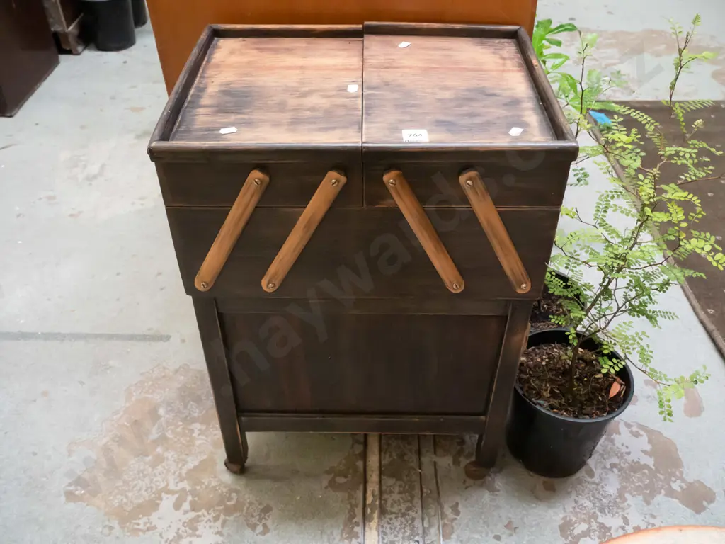 sewing concertina on stand - varnish needs attention Image 1++