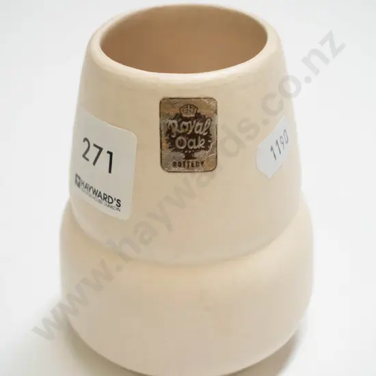 NZ made Royal Oak pottery vase H-100