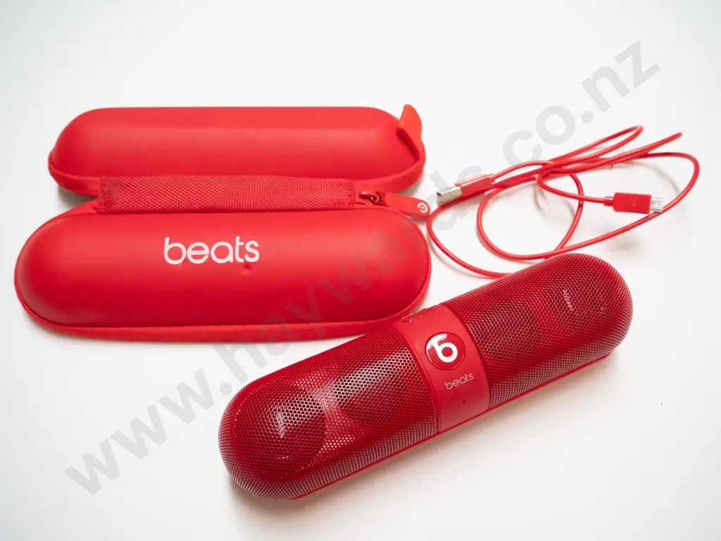 Beats Pil blue tooth speaker Image 1++
