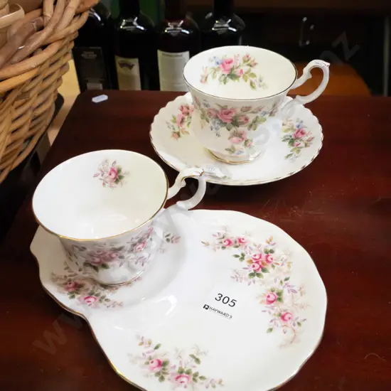 Royal Albert Moss Rose cup, saucer, tennis set