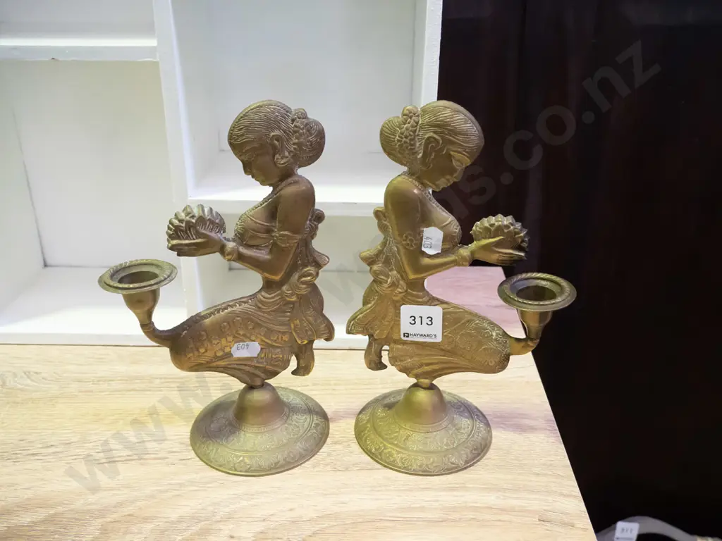 2x Indonesian brass candlesticks Image 1++