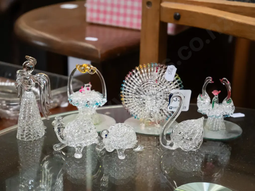 small glass ornaments Image 1++