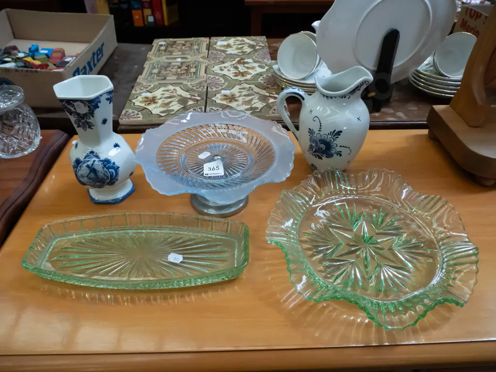 depression glass bowl, cake plate, vase etc Image 1++