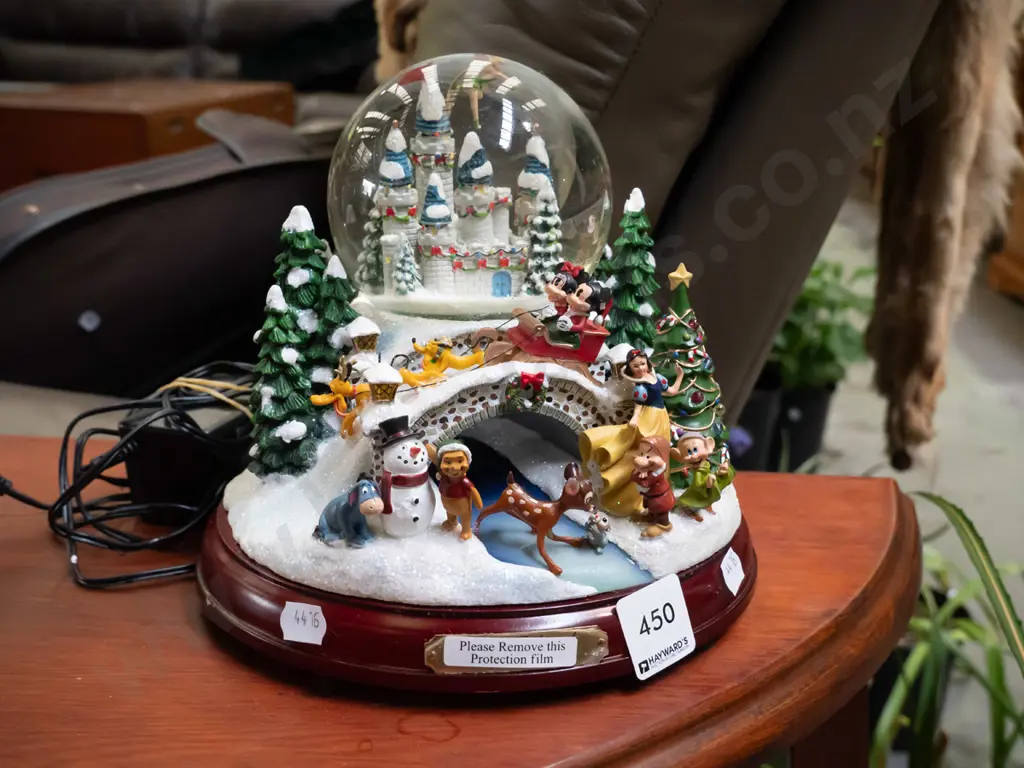 Disney Xmas ornament H-200 Image 1++