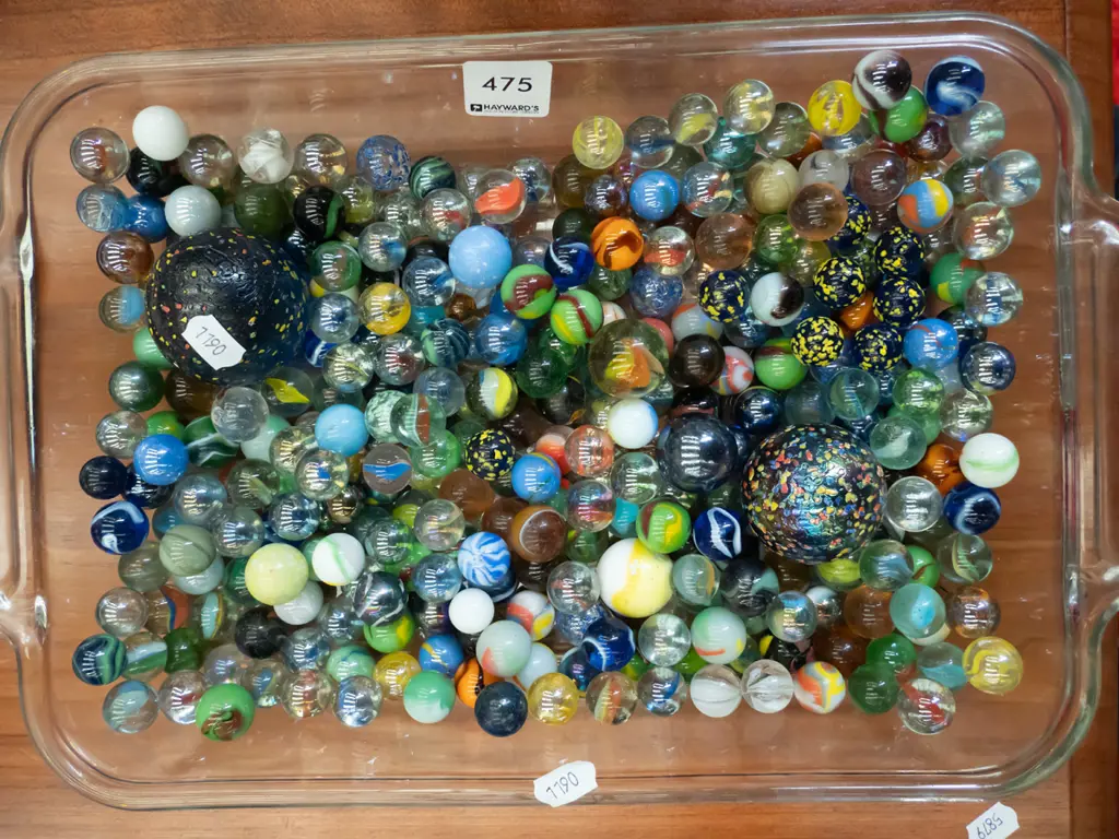 glass baking dish and marbles Image 1++