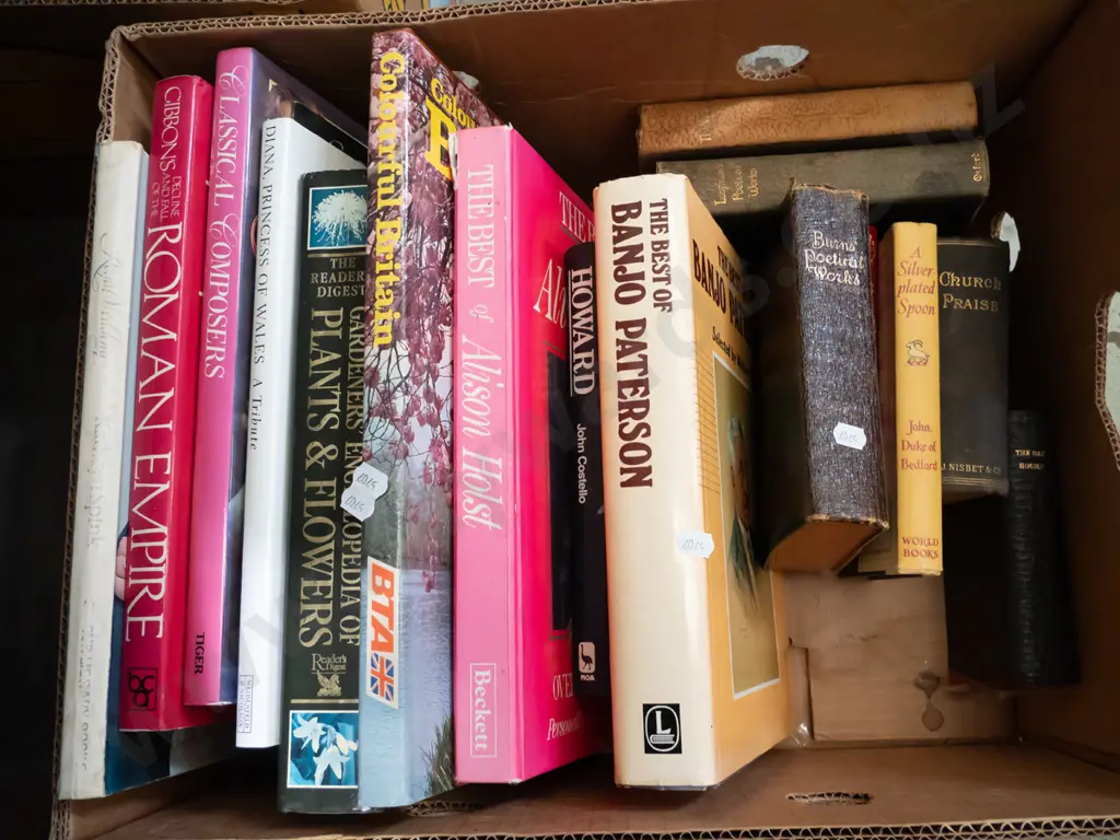 box; books Image 1++