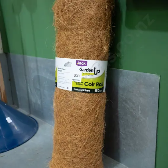gardening roll