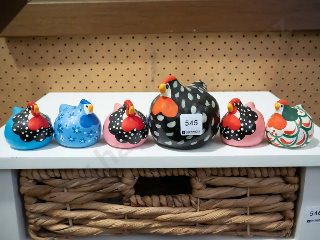 happy hens Image 1++