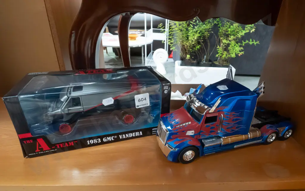 boxed A Team model vehicle & Transformers truck Image 1++