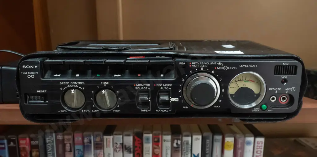 Sony TCM-5000ev portable monophonic tape recorder Image 1++