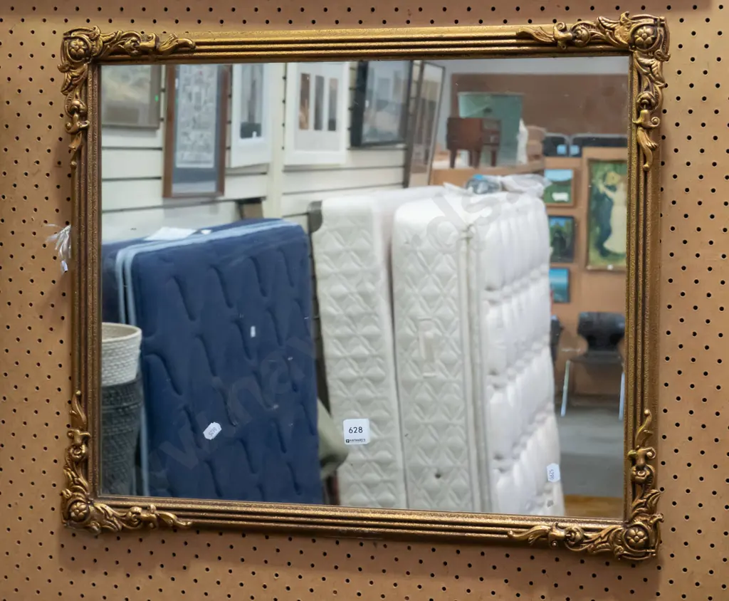 gilt framed wall mirror Image 1++