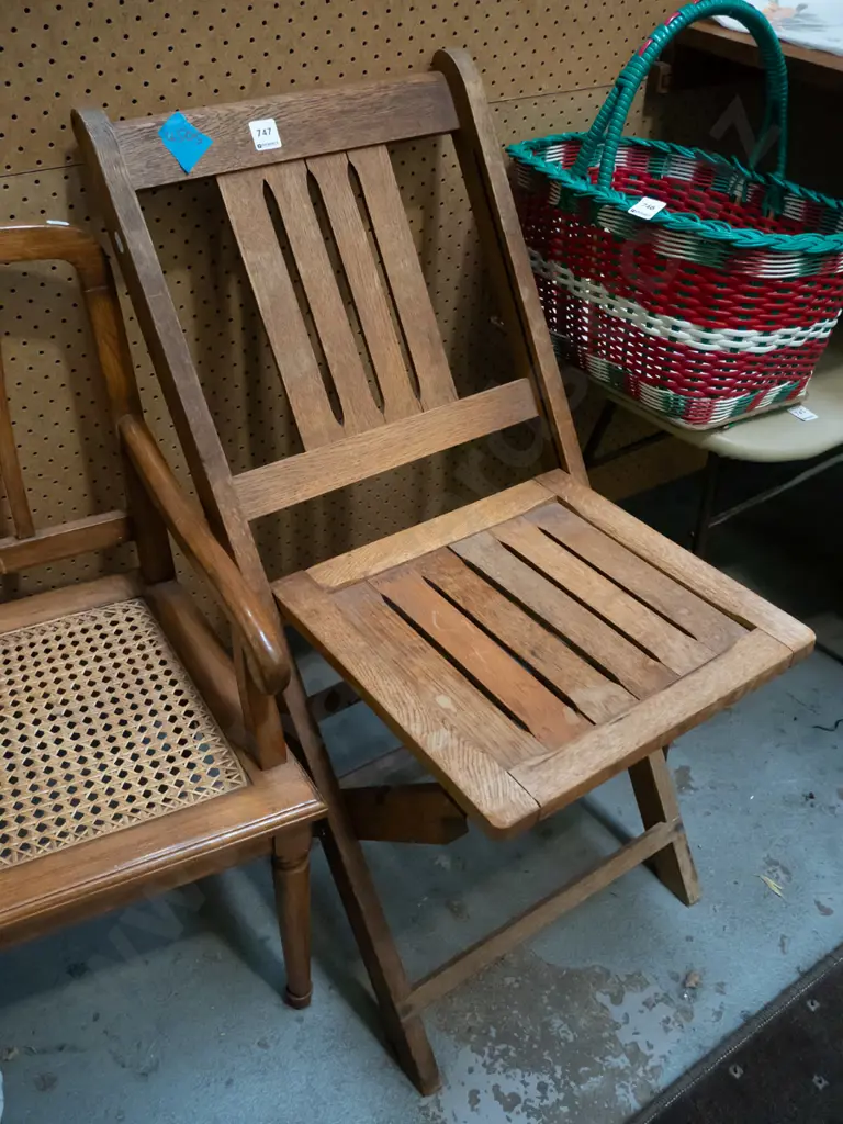 vintage oak foldaway chair Image 1++