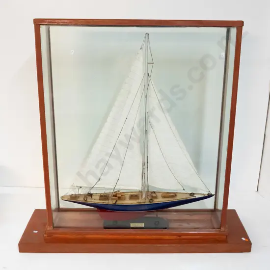 model sailing ship labelled Endeavour - approx H-830 to top of mast, display case in restorer's condition, some damage,