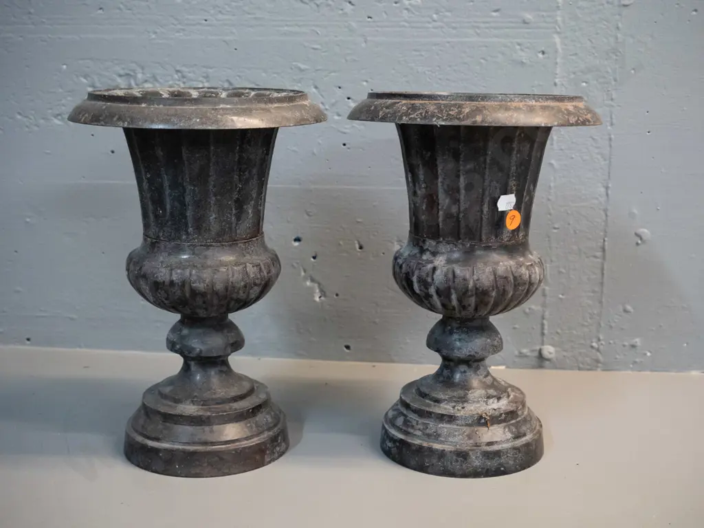 pair of cast iron planter urns with bronze colour finish, some rubbing / corrosion to surface H270 D190 Image 1++