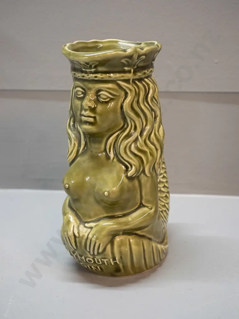 Dartmouth Devon / Plymouth Gin mermaid jug H-170 Image 1++