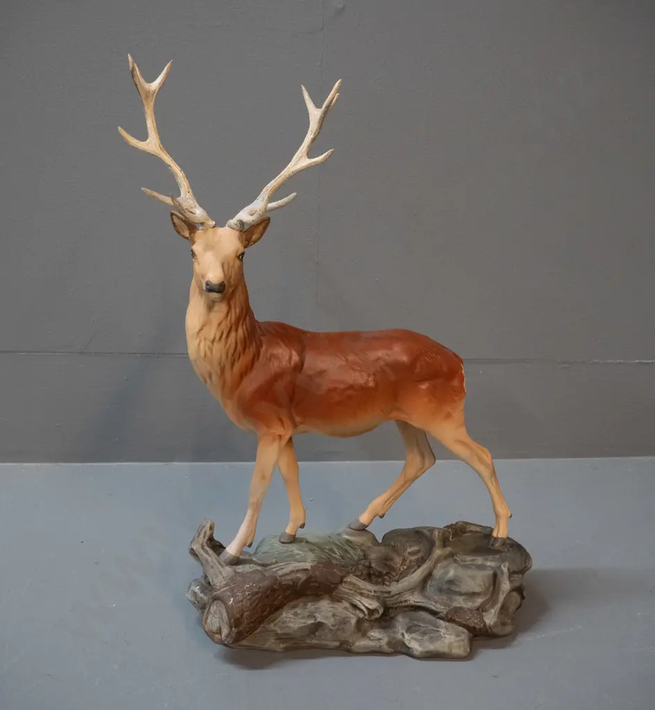 Beswick large matte glaze stag figurine - a few small white rub marks on base H-350 L-235 Image 1++
