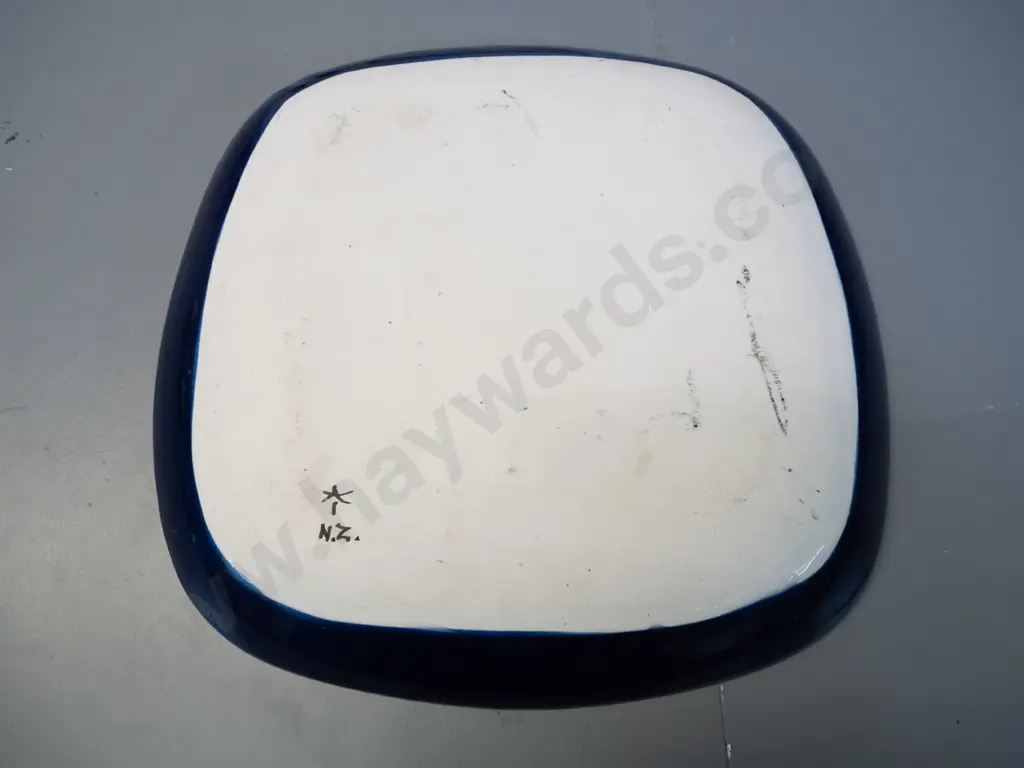 large New Zealand pottery multi coloured fish motif dish - see photo for maker's mark 345 x 345 Image 1++