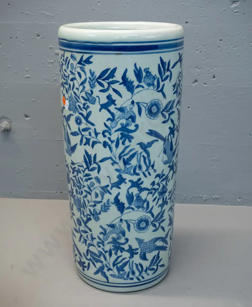 blue & white umbrella stand, character mark to bottom - some staining. H-455 D-200 Image 1++