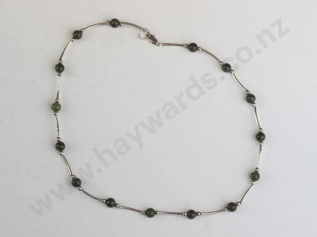 silver greenstone necklace stamped 925 Image 1++
