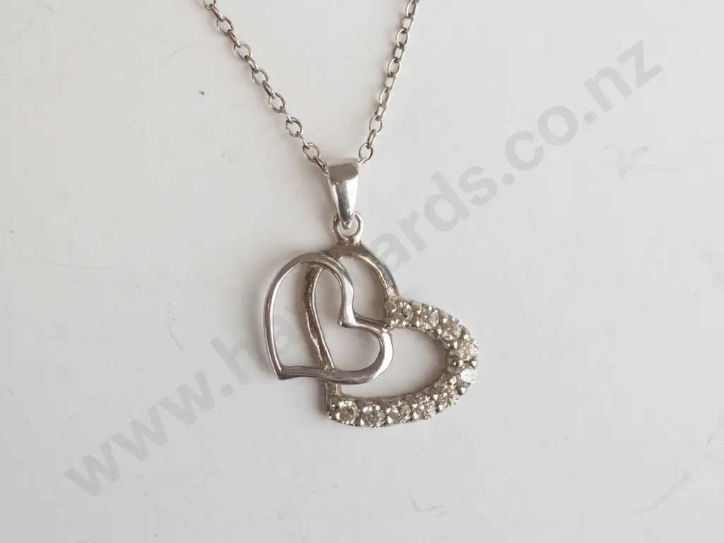 silver heart necklace with cz stones all stamped 925 Image 1++