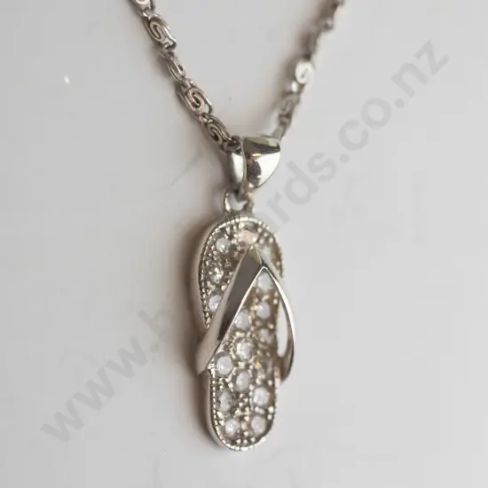 silver necklace jandal with czs all stamped 925
