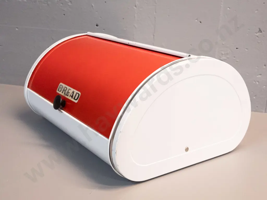 retro red & white pressed tin bread bin w/plastic knob - some pitting/chips, "Bread" sticker worn H-185 W-360 D-310 Image 1++