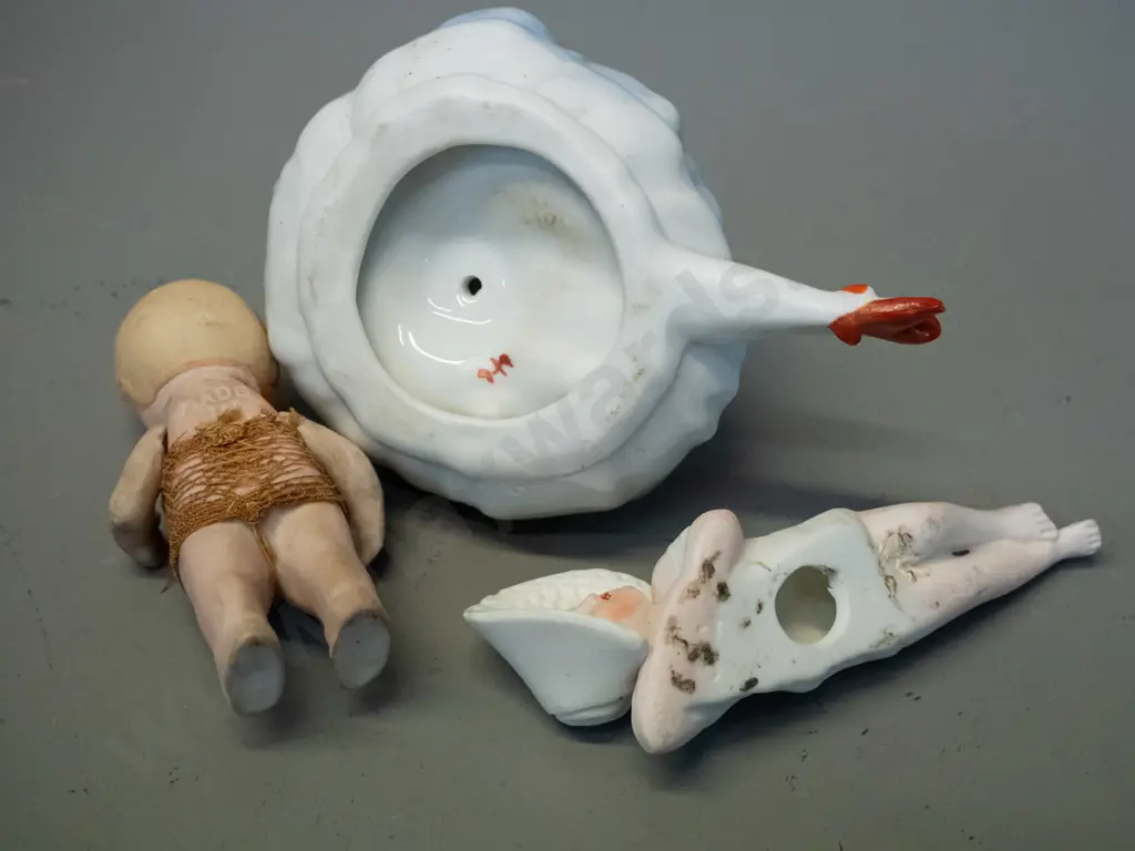 3 small vintage porcelain ornaments - "flapper" trinket dish H-70 L-110, china kewpie doll with moving arms, and a Image 1++