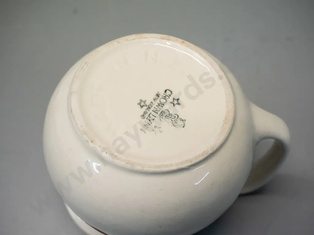 Crown Lynn jug with tiki mark - some crazing inside H-95 W-120 Image 1++