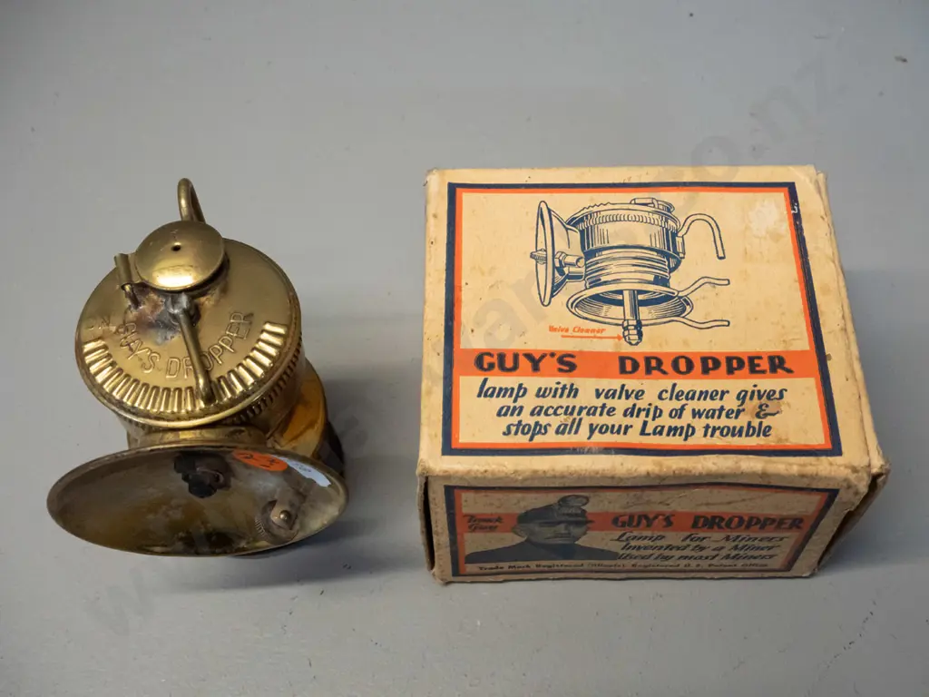 brass miner's lamp - Guy's "Dropper" in original box - Universal Lamps, Springfield Ill. USA. Has had repair, Image 1++