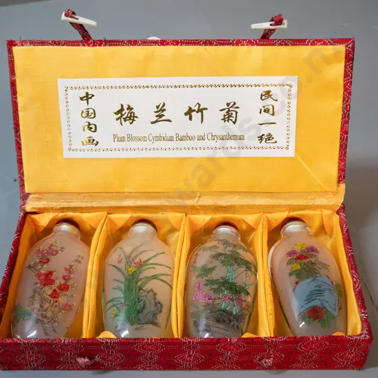 boxed set of 4 Chinese glass scent bottles with floral decoration - each bottle H-95