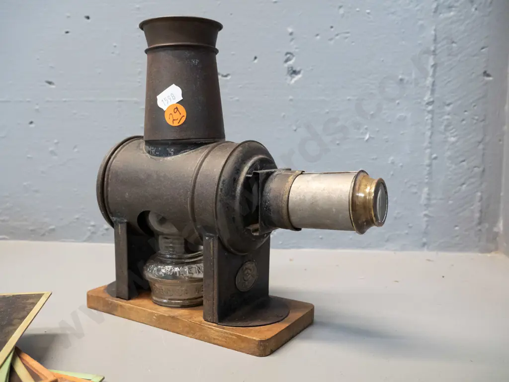 vintage small lantern projector with assorted small lantern slides, fitted with kerosene lantern & chimney - age wear Image 1++