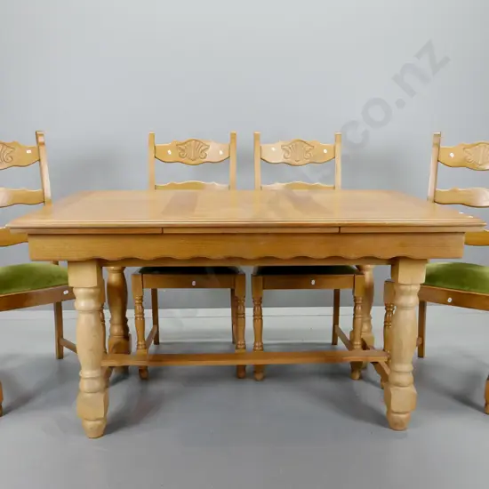 oak double draw-leaf dining table and 4 ladderback chairs with carved top rails, table and chairs w/turned legs and