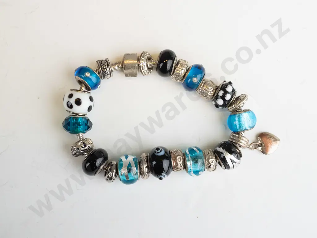 silver bracelet stamped 925 Image 1++