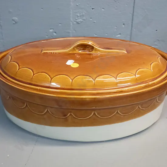 French 'Emile Henry' large lidded casserole dish H-140 L-380