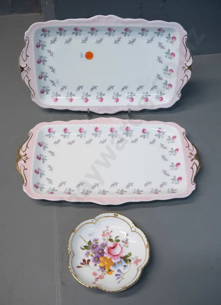 2 Royal Albert sandwich trays L-300 W-170 and a Royal Crown Derby Posies pin dish Image 1++