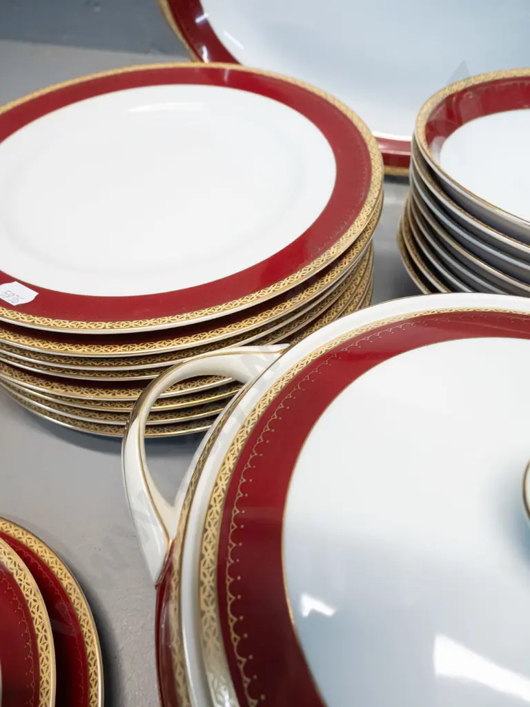 Meito Japan red and gilt band dinner set - 8 places, with lidded vegetable dish and oval ashett, missing one dinner Image 1++