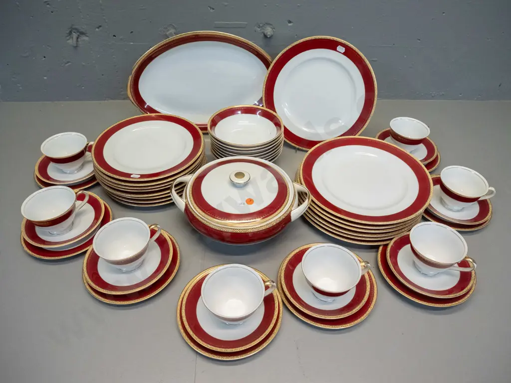 Meito Japan red and gilt band dinner set - 8 places, with lidded vegetable dish and oval ashett, missing one dinner Image 1++