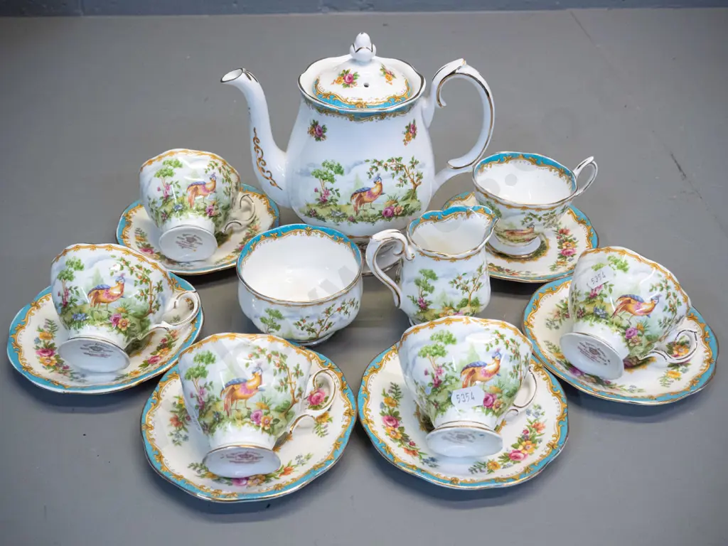 15-piece Royal Albert 'Chelsea Gardens' coffee set with coffee pot H190 W190 Image 1++